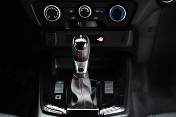 Gear shift automatic Type of cars.