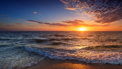 Fototapeta premium view of the sea with a beautiful sunset view