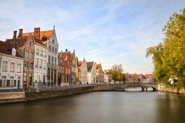 Obraz premium Bruges Canal and Historic Buildings