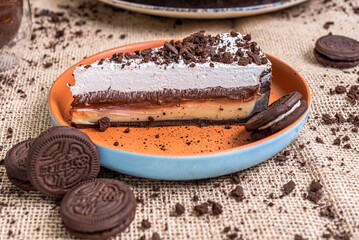 Torta cookies and cream chocolate