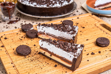 Torta cookies and cream chocolate