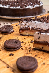 Torta cookies and cream chocolate