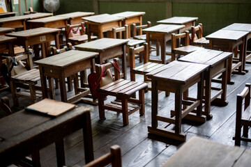 古い校舎の教室	