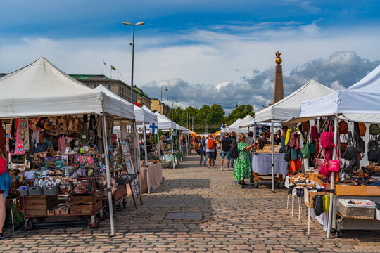 Fototapeta Kauppatori (Market Square), the harbourside market in Helsinki, Finland
