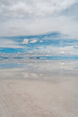 死ぬまでに一度は行ってみたい、ボリビアのウユニ塩湖の絶景