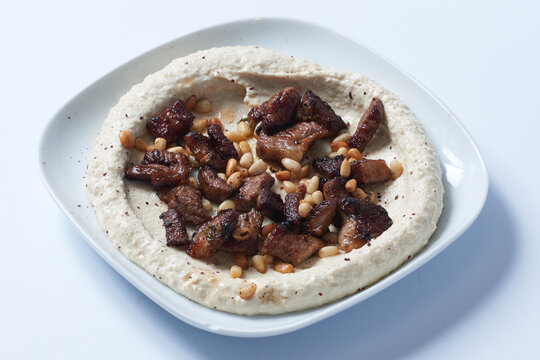 Houmous et agneau grill&eacute;