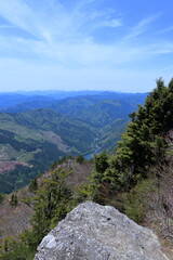 稲叢山　山頂からの眺望　初夏　（高知県　土佐町）