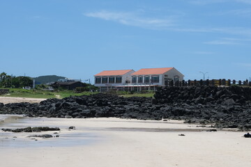 houses on the beach in jeju