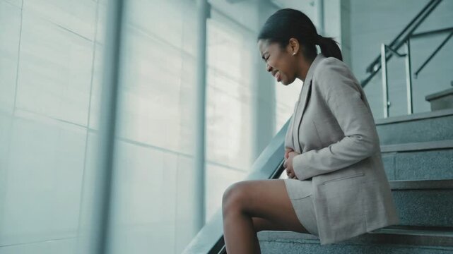 痛みに耐える毎日、疲労とストレス 現代人