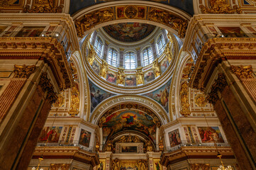 interior of st vitus cathedral © Mikhail