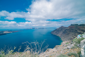 サントリーニ島のフィラの美しい風景