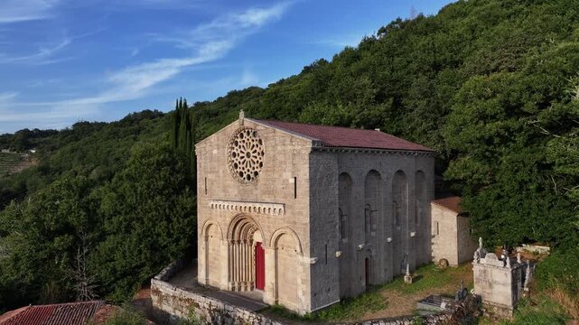 Iglesia San Esteban de Ribas de Mi&ntilde;o en Lugo, Galicia