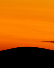 Obraz premium Vibrant Orange sunset in Peru