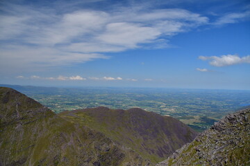 Fototapeta premium MacGillycuddy's Reeks, Carrauntoohil, Carrauntoohill, Carrantuohill mountain, Iveragh Peninsula, County Kerry, Ireland
