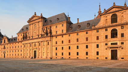 Historic Elegance: The Grand Facade of El Escorial