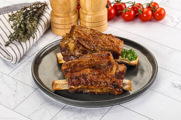 Baked beef ribs with marinade