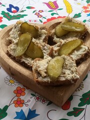 Traditional Polish Smalec Sandwiches with Pickled Cucumbers