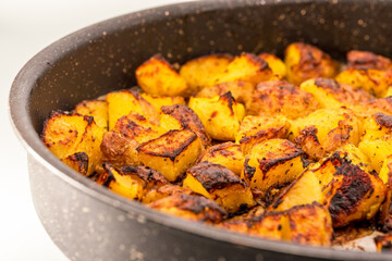 Golden Roasted Potatoes with Crispy Edges in a Nonstick Pan