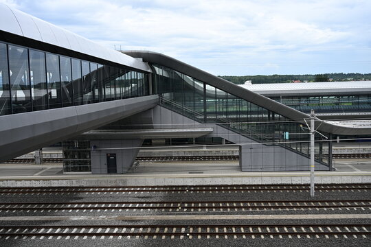 Bahnhof der Koralmbahn in Gro&szlig; St. Florian &ndash; Verkehrsinfrastruktur in der Weststeiermark, &Ouml;sterreich