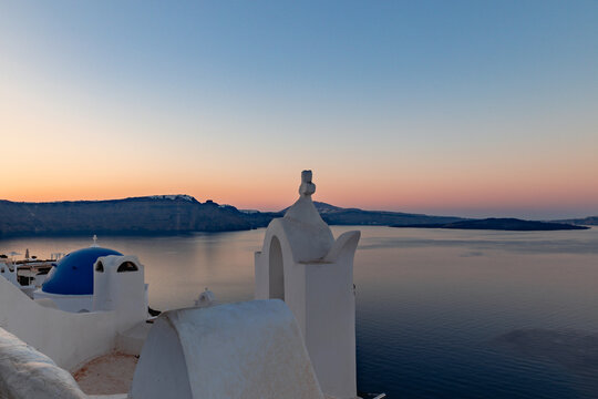 oia village on santorini island