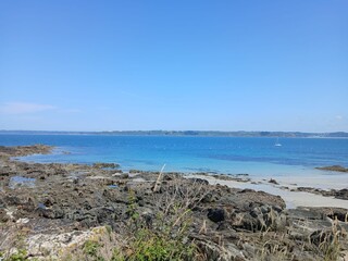 Une des plages à Locquirec (France)