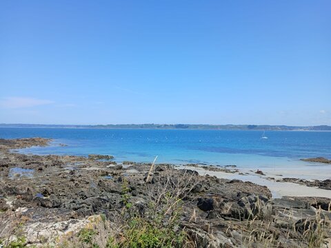 Une des plages &agrave; Locquirec (France)
