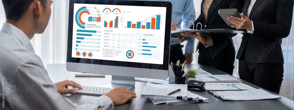 Aufkleber business intelligence and data analysis concept. analyst team working on financial data analysis das