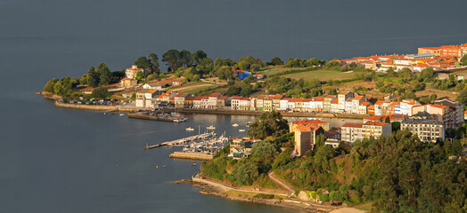 Mugardos, a little fishing village © Manuel