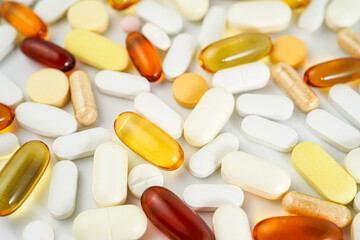 vitamin supplements capsules pill, softgel, fish oil, omega 3, vitamin E