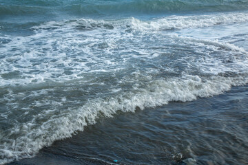 Fototapeta premium 打ち寄せる波。