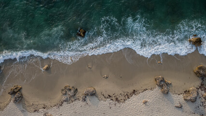 Rocky Shoreline with Crashing Waves — Calabria, Italy