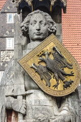 Historischer Marktplatz in Bremen mit Roland Statue