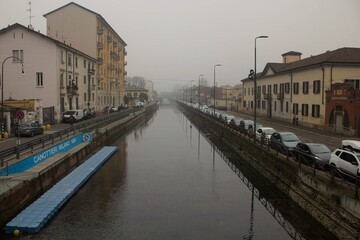 2022.01.24 Italy, Milan, Naviglio Grande: Bohemian hangout of the city, fog on the Naviglio
