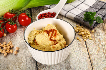 Natural chickpea hummus with paprika