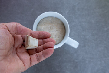 Preparing fresh yeast for dough fermentation