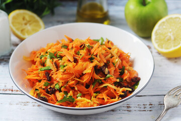 A bowl with traditional Polish carrot salad © nastyakamysheva
