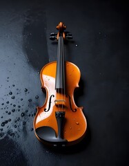 Fototapeta premium Elegant Violin on Wet Black Surface with Water Droplets Highlighting Its Glossy Finish