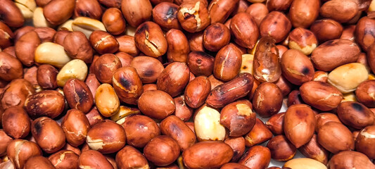 Roasted peanuts for cooking. Add flavor to food.