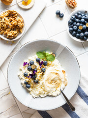 cottage cheese with blueberries and honey