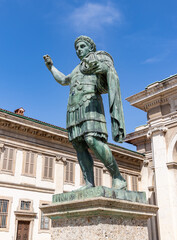 Fototapeta premium Statue of Constantine