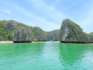 View of the ocean and beach in Ha Long Bay