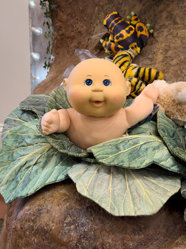 Bald cabbage patch baby doll closeup at Babyland General Hospital