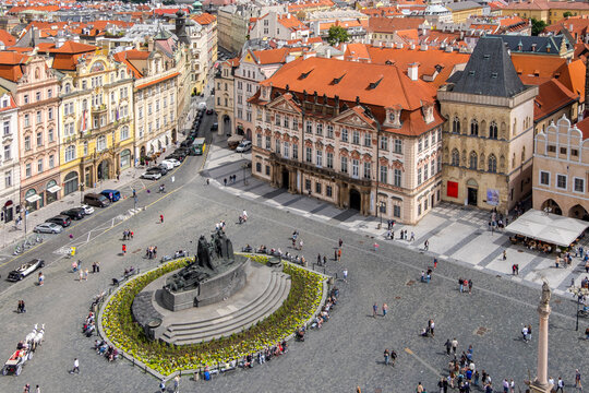 Vista a&eacute;rea de la Plaza de la Ciudad Vieja de Praga, Rep&uacute;blica Checa