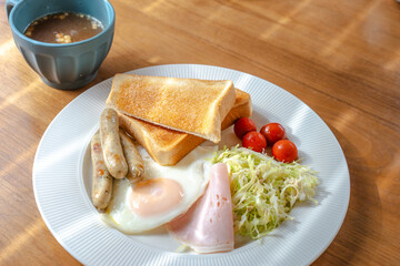 Western breakfast / 洋風朝食セット
