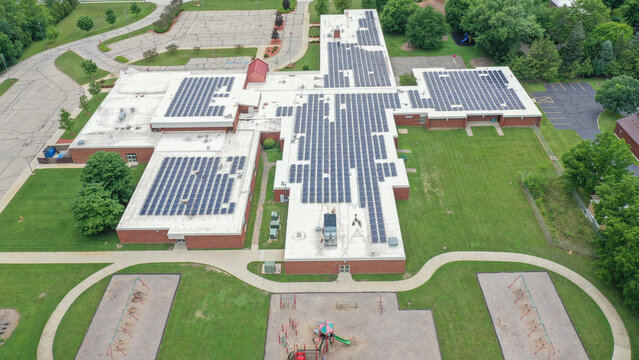Indiana elementary school with solar panels on the roof