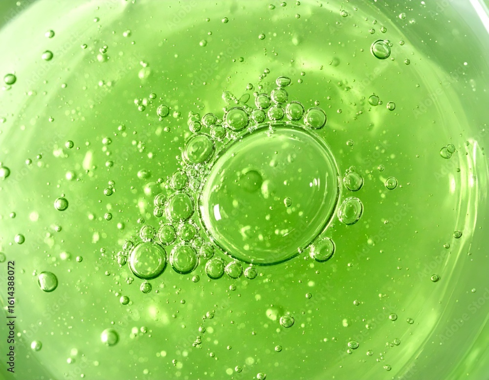 Poster vibrant green liquid background with numerous clear bubbles and an abstract, dynamic texture. perfec