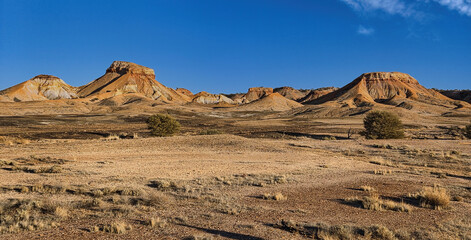 Arckaringa, Painted Desert in South Australia it is notable for its distinctive mesas, mountains, and geological formations.