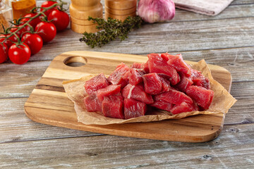 Raw beef cubes for cooking