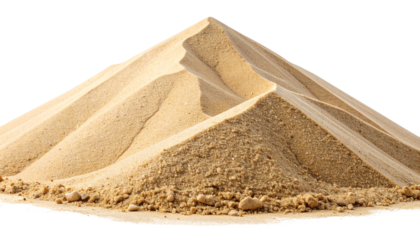 Realistic desert sand pile or dune in a soft golden-beige tone, shown from a side view with smooth contours and fine texture, fully isolated on a clean white background with clipping path