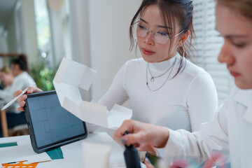 Creating innovative cosmetic packaging requires thorough market research and thoughtful design to enhance product development. This process ensures that final product meets consumer needs